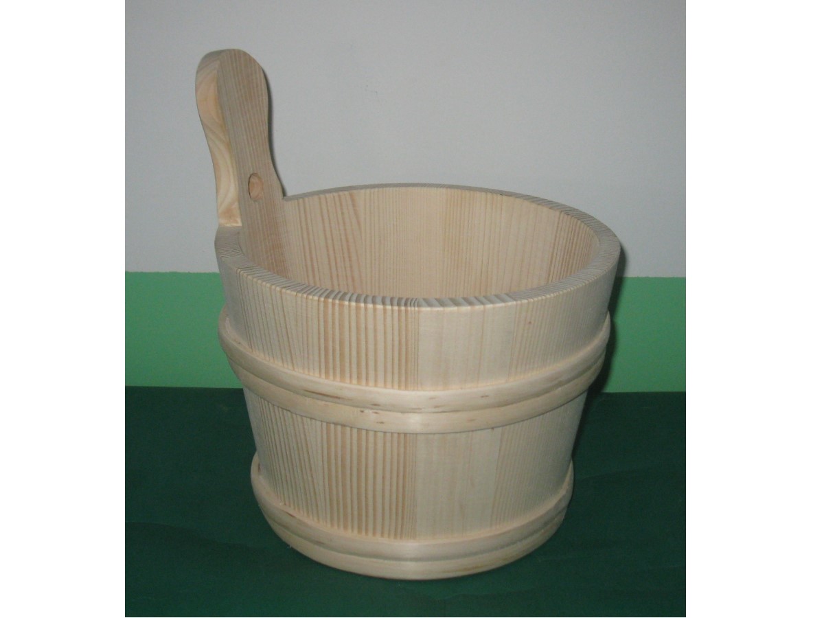 PIKUSA skopek in die Sauna